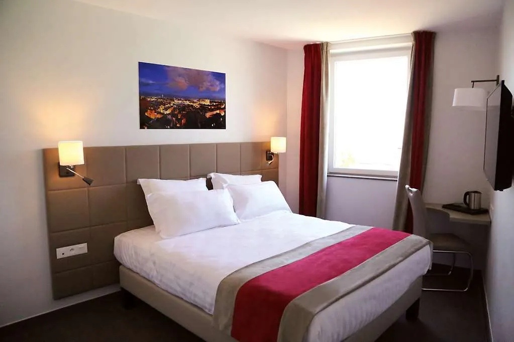 Hotel Kyriad Lyon Est Stadium Eurexpo Meyzieu