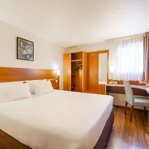Hotel Comfort Aeroport Lyon St Exupery, Colombier-Saugnieu